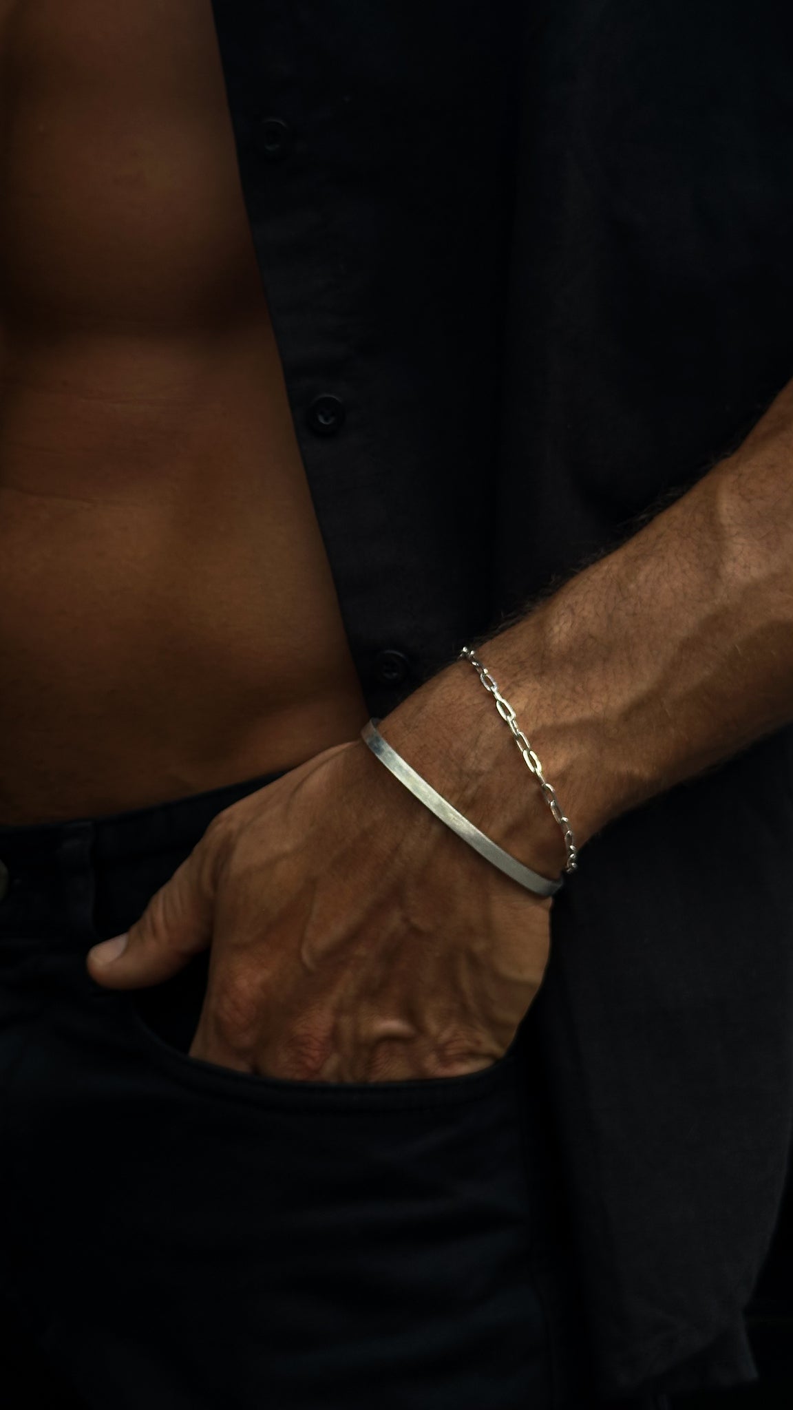 Brushed Cuff Bracelet - Male Collection