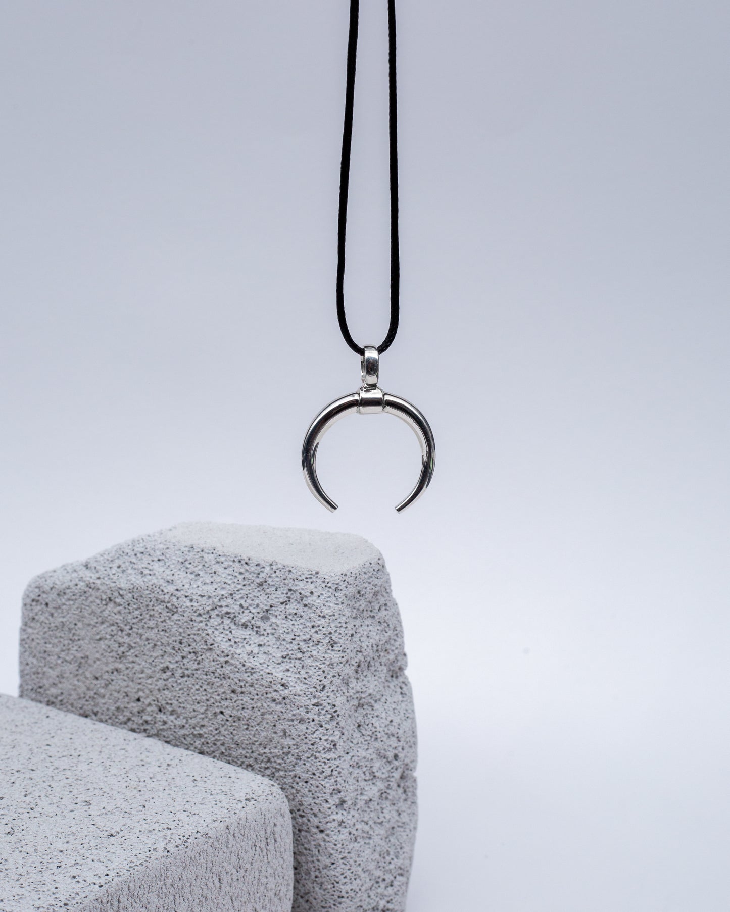 Pendant Horn